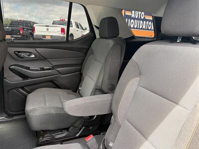2019 Chevrolet Traverse LT Cloth   - Photo 8 - Tucson, AZ 85710