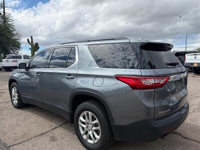 2019 Chevrolet Traverse LT Cloth   - Photo 2 - Tucson, AZ 85710
