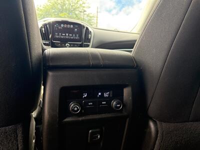 2019 Chevrolet Traverse LT Cloth   - Photo 7 - Tucson, AZ 85710