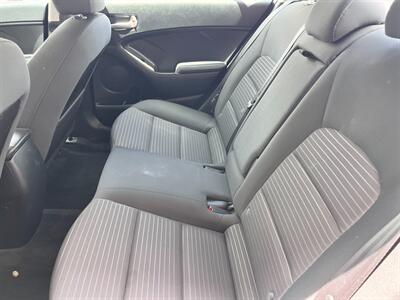 2017 Kia Forte LX   - Photo 11 - Tucson, AZ 85711