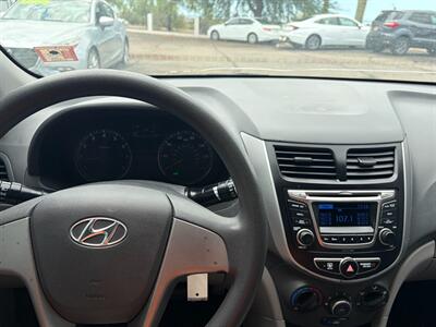 2017 Hyundai ACCENT SE   - Photo 4 - Tucson, AZ 85710