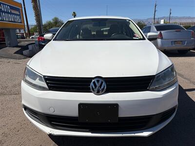 2011 Volkswagen Jetta SE PZEV   - Photo 12 - Tucson, AZ 85710