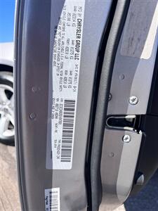 2014 Dodge Charger SE   - Photo 12 - Tucson, AZ 85710