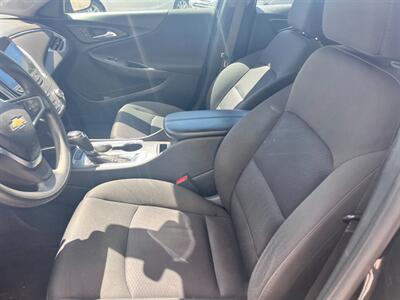2020 Chevrolet Malibu LT   - Photo 10 - Tucson, AZ 85711