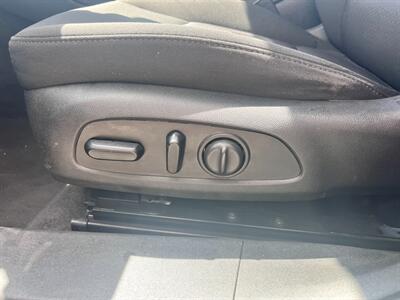 2020 Chevrolet Malibu LT   - Photo 9 - Tucson, AZ 85711