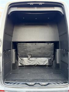 2019 Mercedes-Benz Sprinter 2500 4x4 executive   - Photo 27 - Portland, OR 97206