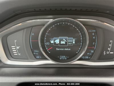 2014 Volvo XC60 T6 AWD - Photo 12 - Portland, OR 97206