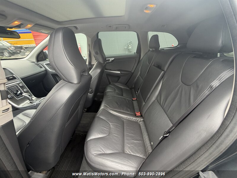 2014 Volvo XC60 T6 AWD - Photo 10 - Portland, OR 97206