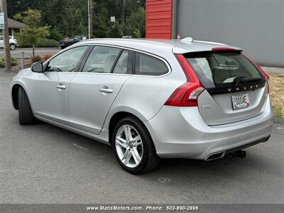 2015 Volvo V60 T5 Drive-E Premier fwd   - Photo 4 - Portland, OR 97206