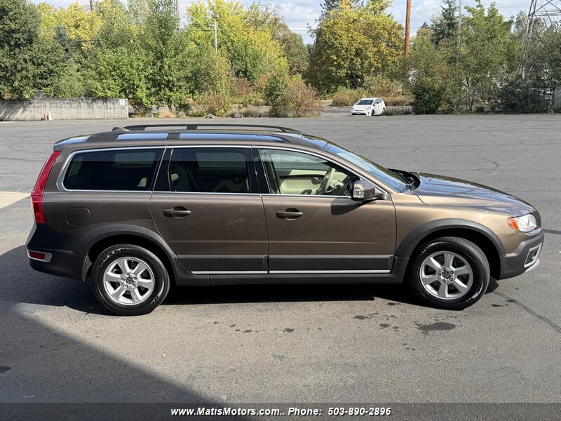 2013 Volvo XC70 3.2 Premier awd LOW MILES!! - Photo 7 - Portland, OR 97206