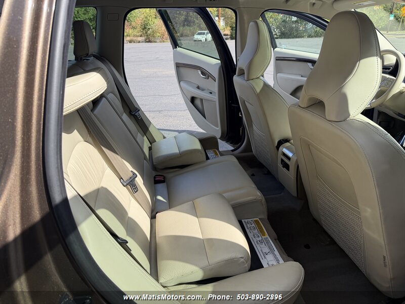 2013 Volvo XC70 3.2 Premier awd LOW MILES!! - Photo 14 - Portland, OR 97206