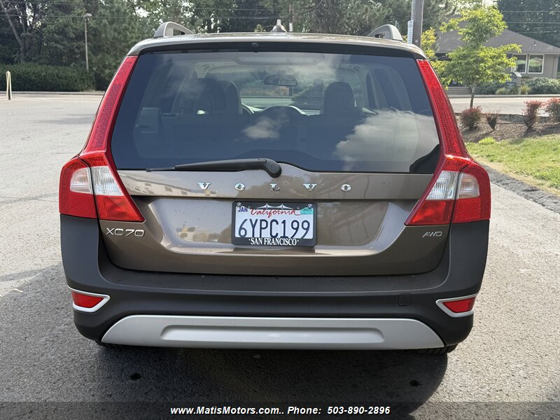 2013 Volvo XC70 3.2 Premier awd LOW MILES!! - Photo 5 - Portland, OR 97206