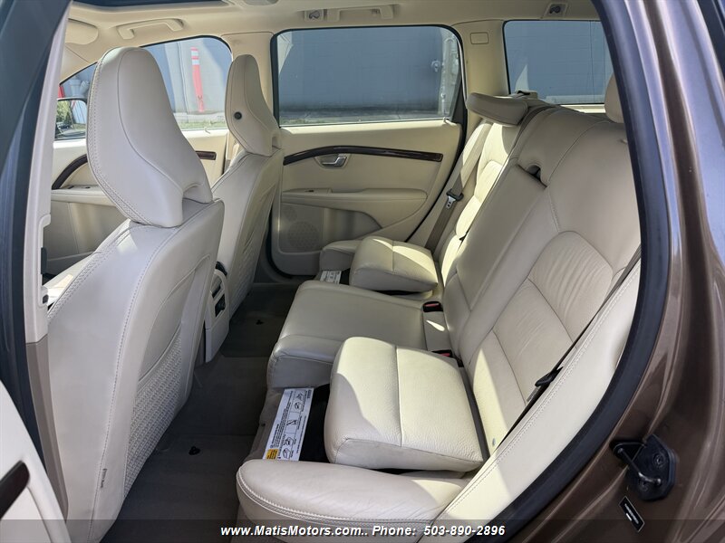 2013 Volvo XC70 3.2 Premier awd LOW MILES!! - Photo 16 - Portland, OR 97206