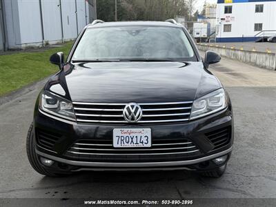 2016 Volkswagen Touareg VR6 Sport  awd - Photo 2 - Portland, OR 97206