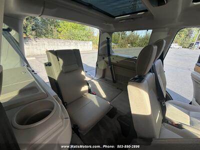 2014 Land Rover LR4 HSE AWD - Photo 15 - Portland, OR 97206