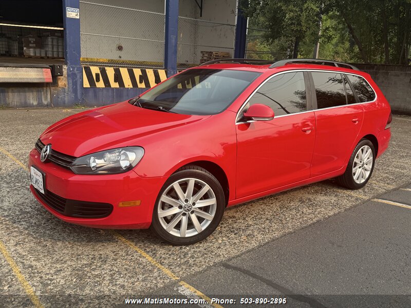 2013 Volkswagen Jetta SportWagen TDI   - Photo 1 - Portland, OR 97206