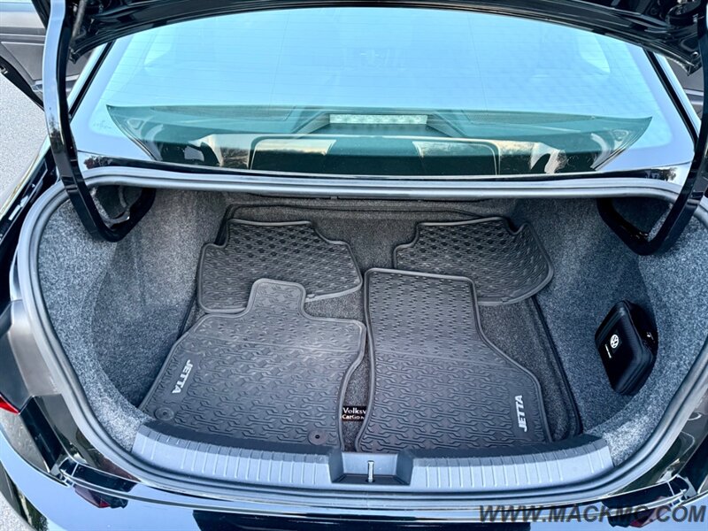 2020 Volkswagen Jetta S 59K Low Miles 1-Owner 40-MPG   - Photo 21 - Hillsboro, OR 97123