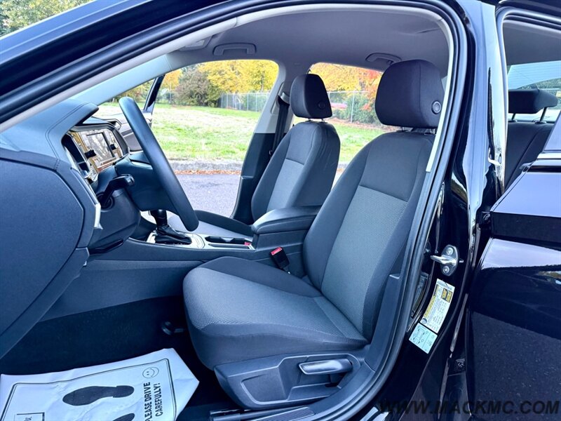 2020 Volkswagen Jetta S 59K Low Miles 1-Owner 40-MPG   - Photo 17 - Hillsboro, OR 97123