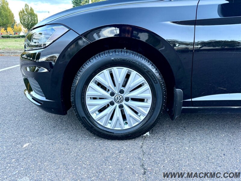 2020 Volkswagen Jetta S 59K Low Miles 1-Owner 40-MPG   - Photo 10 - Hillsboro, OR 97123