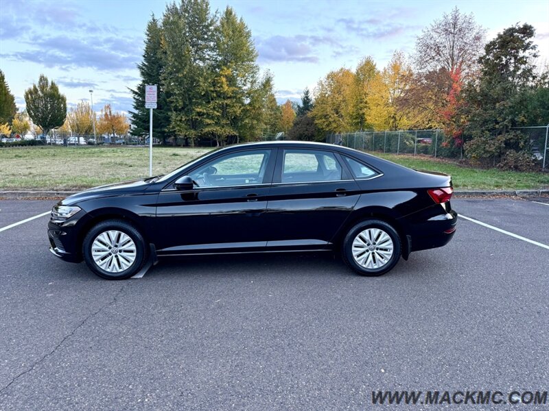 2020 Volkswagen Jetta S 59K Low Miles 1-Owner 40-MPG   - Photo 9 - Hillsboro, OR 97123