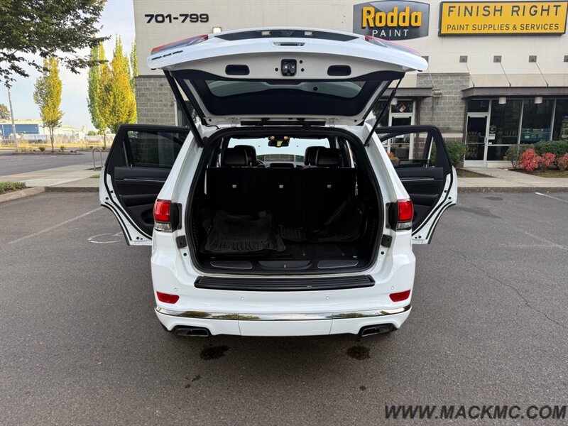 2016 Jeep Grand Cherokee Overland Hemi V8 Loaded Leather Back Up Cam - Photo 30 - Hillsboro, OR 97123