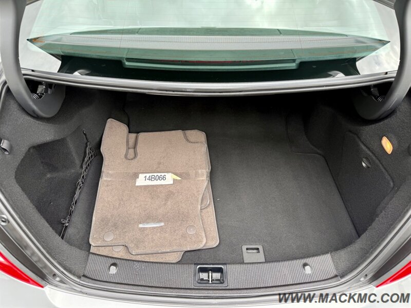 2009 Mercedes-Benz C 300 Luxury Panoramic Roof Back Up Camera   - Photo 24 - Hillsboro, OR 97123