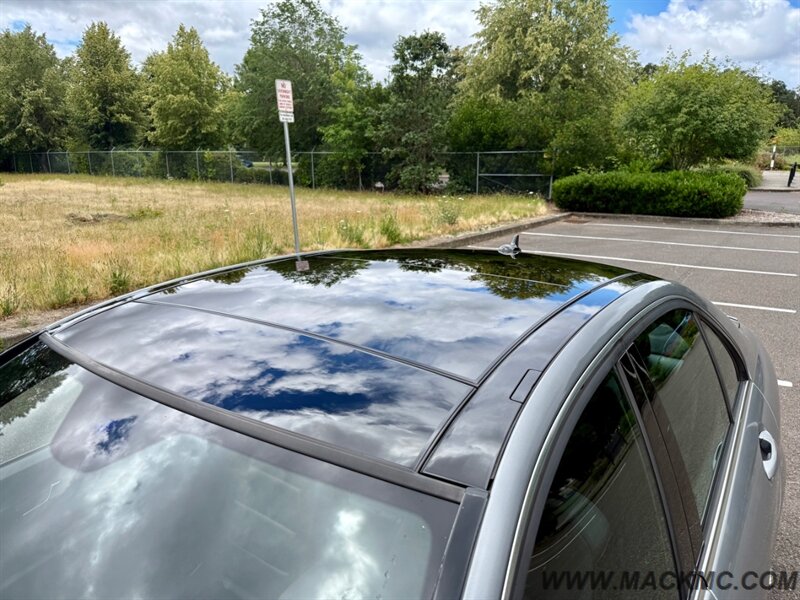 2009 Mercedes-Benz C 300 Luxury Panoramic Roof Back Up Camera   - Photo 12 - Hillsboro, OR 97123