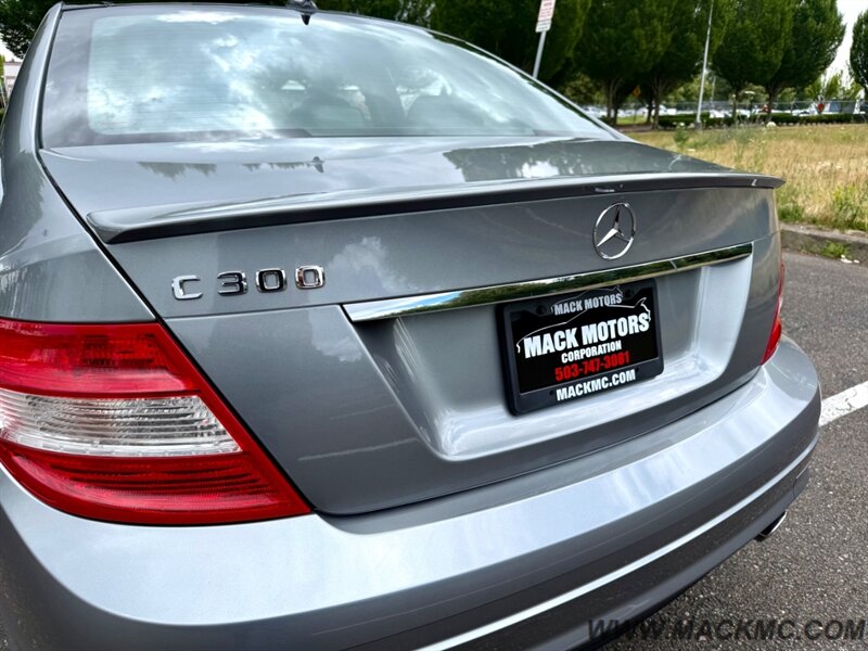 2009 Mercedes-Benz C 300 Luxury Panoramic Roof Back Up Camera   - Photo 11 - Hillsboro, OR 97123