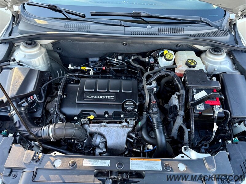 2015 Chevrolet Cruze 1LT Auto   - Photo 17 - Hillsboro, OR 97123