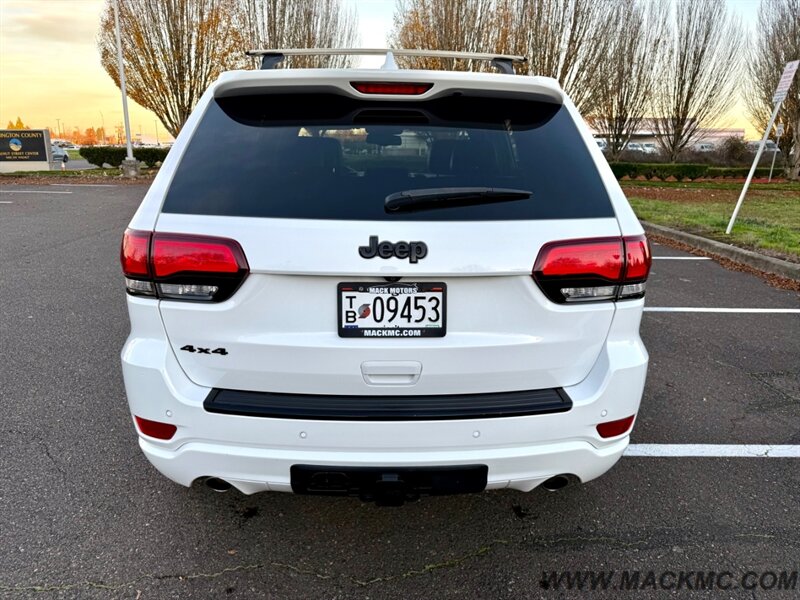 2015 Jeep Grand Cherokee Altitude Loaded Leather/Suede Moonroof 24-mpg   - Photo 8 - Hillsboro, OR 97123