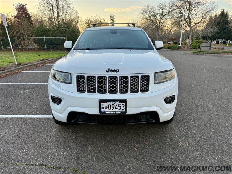 2015 Jeep Grand Cherokee Altitude Loaded Leather/Suede Moonroof 24-mpg   - Photo 4 - Hillsboro, OR 97123