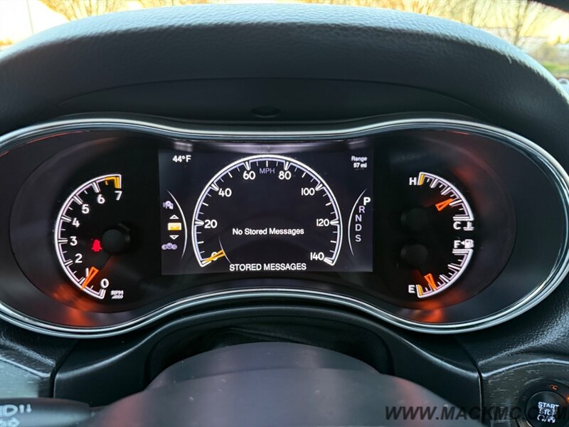 2015 Jeep Grand Cherokee Altitude Loaded Leather/Suede Moonroof 24-mpg   - Photo 14 - Hillsboro, OR 97123