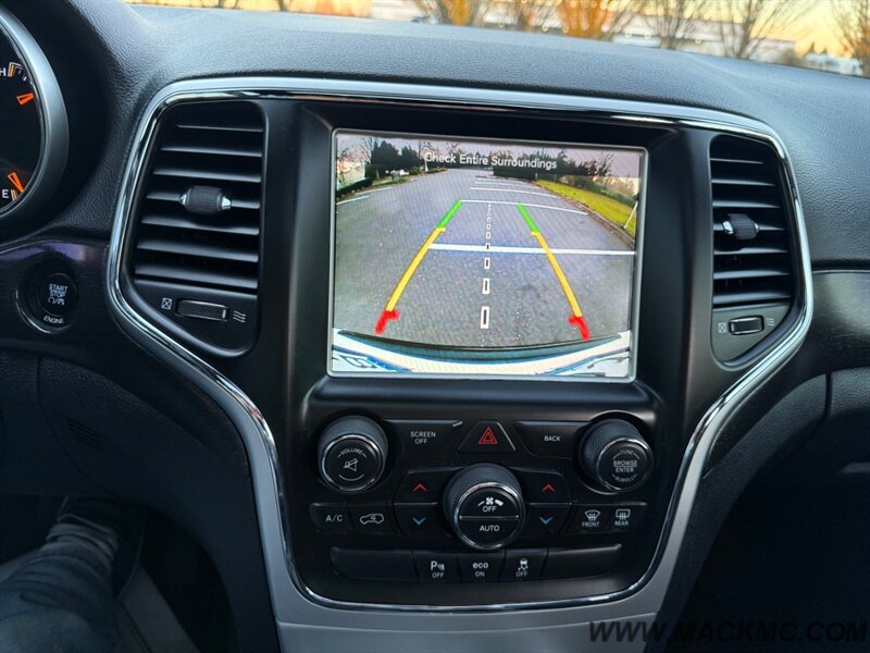 2015 Jeep Grand Cherokee Altitude Loaded Leather/Suede Moonroof 24-mpg   - Photo 16 - Hillsboro, OR 97123