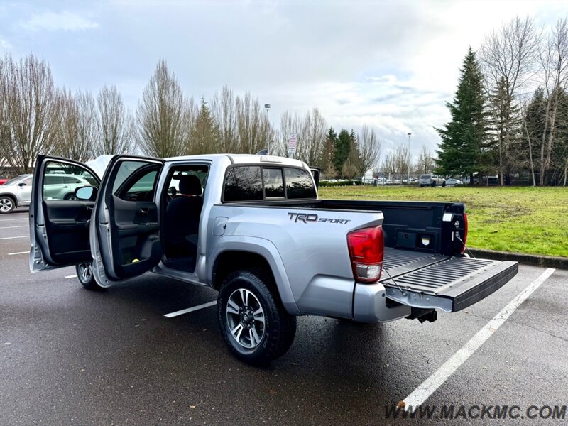 2016 Toyota Tacoma TRD Sport Back up Camera Moon Roof Low Miles - Photo 32 - Hillsboro, OR 97123