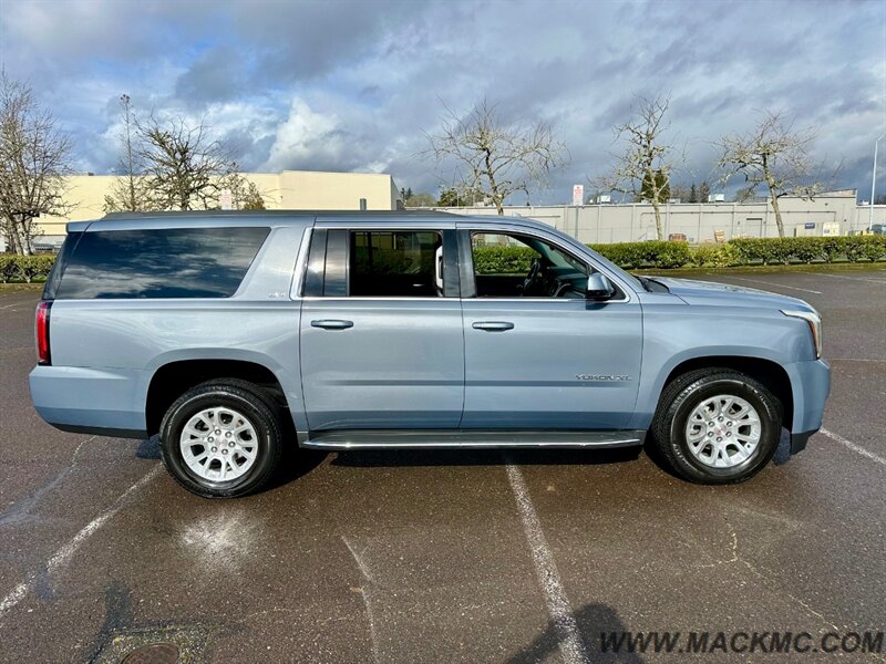 2016 GMC Yukon XL 1500 SLT 4D SUV 4WD Low Miles   - Photo 5 - Hillsboro, OR 97123