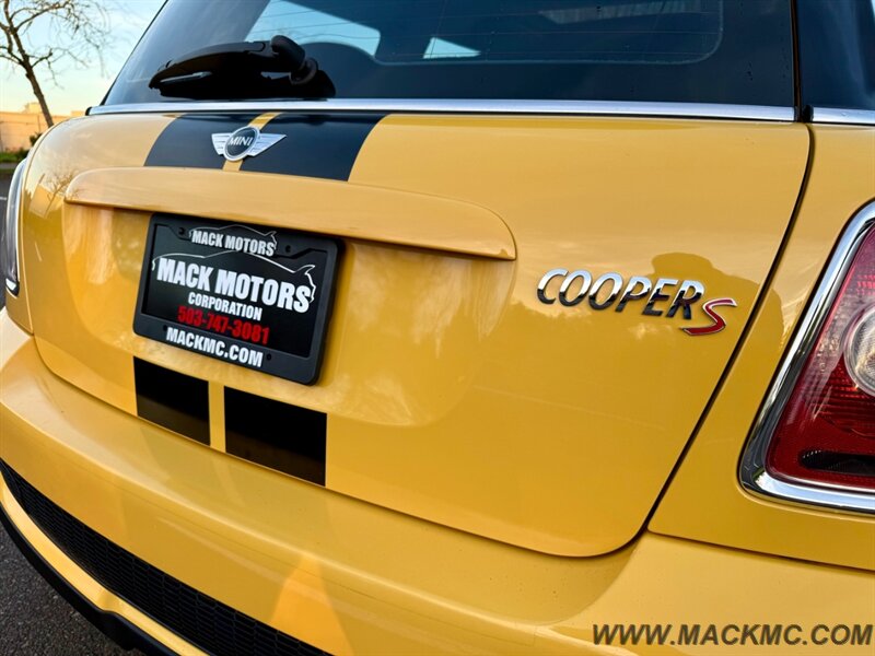 2008 MINI Cooper S 65K Low Miles PanoRoof 34-MPG - Photo 29 - Hillsboro, OR 97123