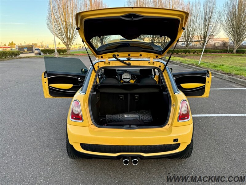 2008 MINI Cooper S 65K Low Miles PanoRoof 34-MPG - Photo 21 - Hillsboro, OR 97123