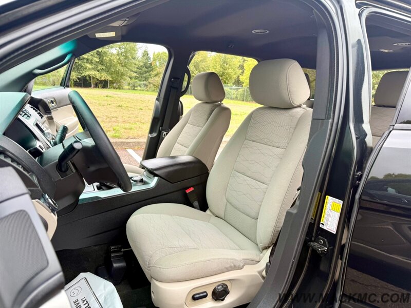 2015 Ford Explorer AWD 3Rd Row Only 97K Miles   - Photo 12 - Hillsboro, OR 97123