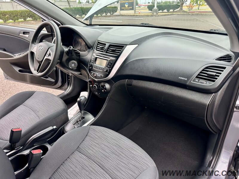 2017 Hyundai ACCENT SE 62k Low Miles - Photo 2 - Hillsboro, OR 97123