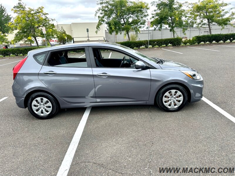 2017 Hyundai ACCENT SE 62k Low Miles - Photo 5 - Hillsboro, OR 97123