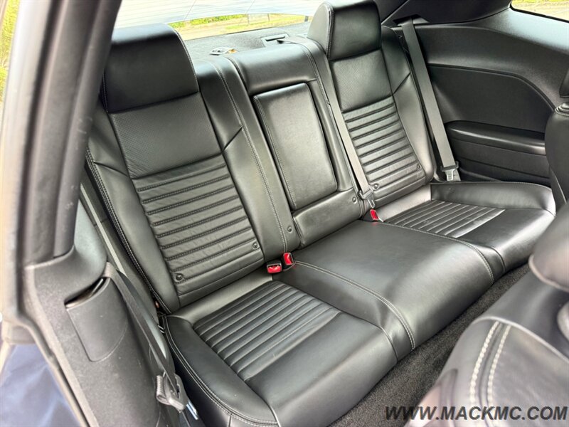 2013 Dodge Challenger SXT Plus Leather Heated Seats Moon Roof 1 Owner - Photo 21 - Hillsboro, OR 97123