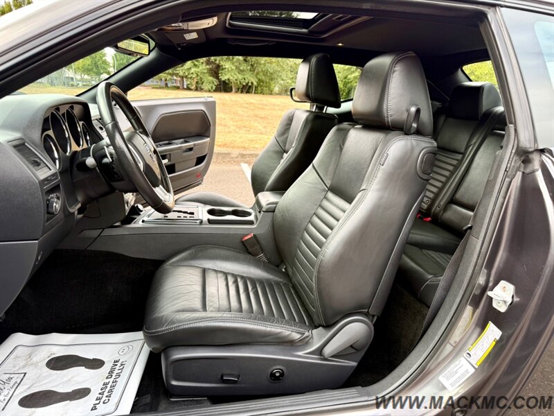 2013 Dodge Challenger SXT Plus Leather Heated Seats Moon Roof 1 Owner - Photo 19 - Hillsboro, OR 97123