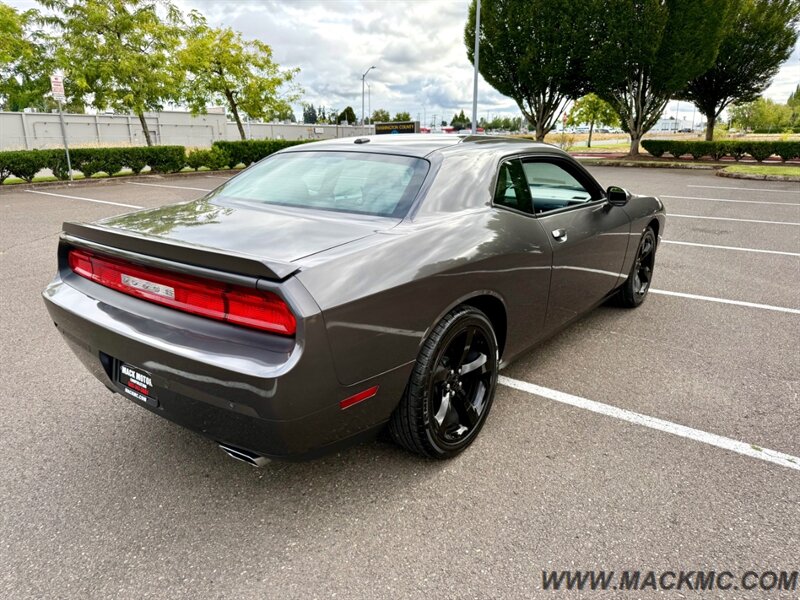 2013 Dodge Challenger SXT Plus Leather Heated Seats Moon Roof 1 Owner - Photo 7 - Hillsboro, OR 97123