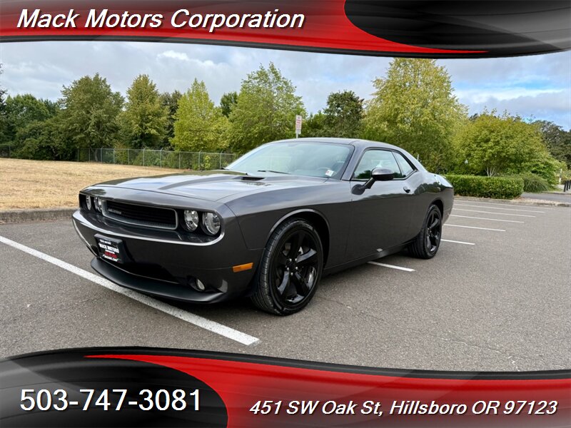 2013 Dodge Challenger SXT Plus Leather Heated Seats Moon Roof 1 Owner - Photo 1 - Hillsboro, OR 97123
