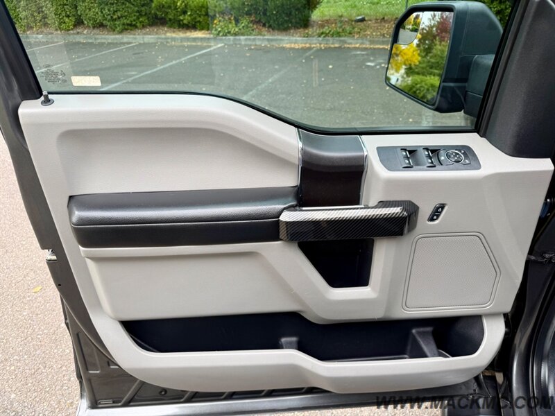 2018 Ford F-150 XLT Lifted 33,S Leather Back Up Cam 4x4 - Photo 30 - Hillsboro, OR 97123