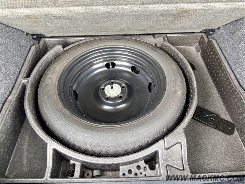 2015 Volkswagen Tiguan S 4Motion   - Photo 21 - Hillsboro, OR 97123