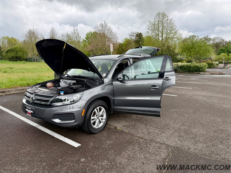2015 Volkswagen Tiguan S 4Motion   - Photo 24 - Hillsboro, OR 97123