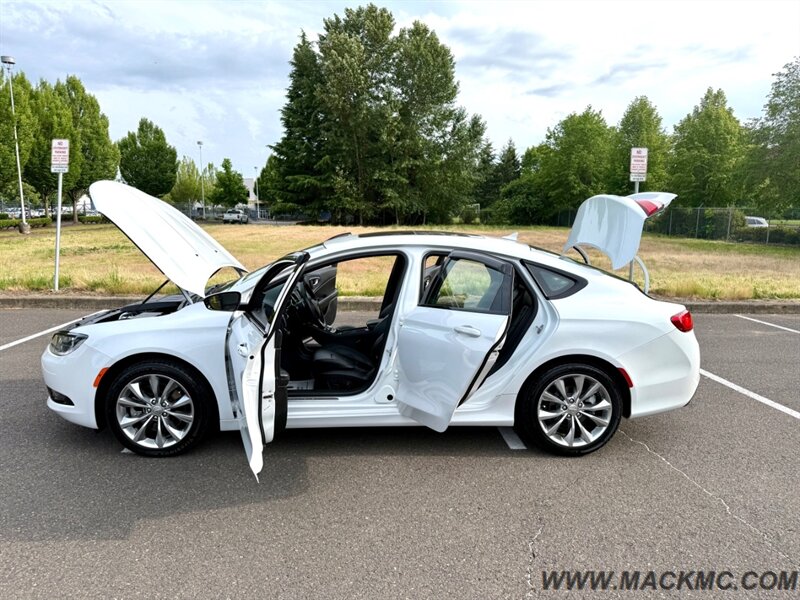 2015 Chrysler 200 S 93K Low Miles Loaded Pano Roof   - Photo 31 - Hillsboro, OR 97123