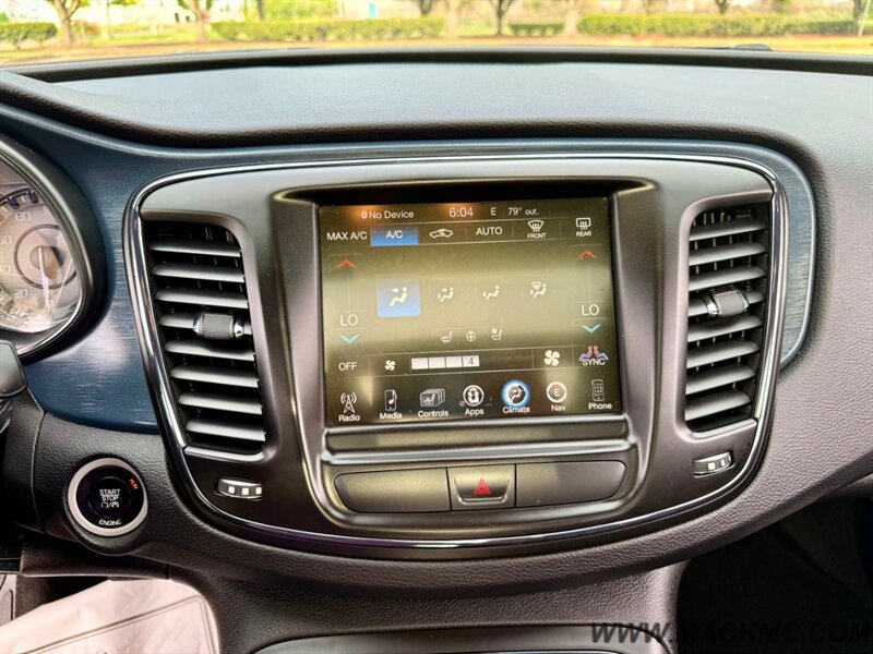 2015 Chrysler 200 S 93K Low Miles Loaded Pano Roof   - Photo 17 - Hillsboro, OR 97123