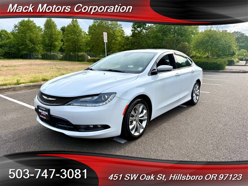 2015 Chrysler 200 S 93K Low Miles Loaded Pano Roof   - Photo 1 - Hillsboro, OR 97123